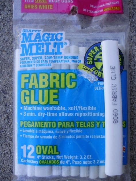 Crafty magi melt oval glue stick